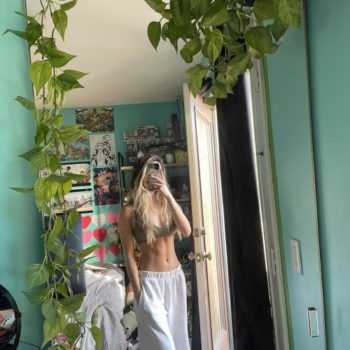 Yris - Neunkirch - Schaffhouse | Rencontre Discrète