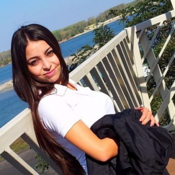 Anne-esther - Davesco-Soragno - Tessin | Rencontre Discrète