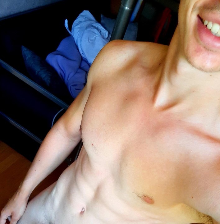 Younous - Ziegelbrücke - Glaris | Rencontre Discrète