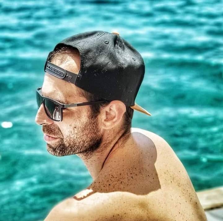 Elyess - Champtauroz - Vaud | Rencontre Discrète