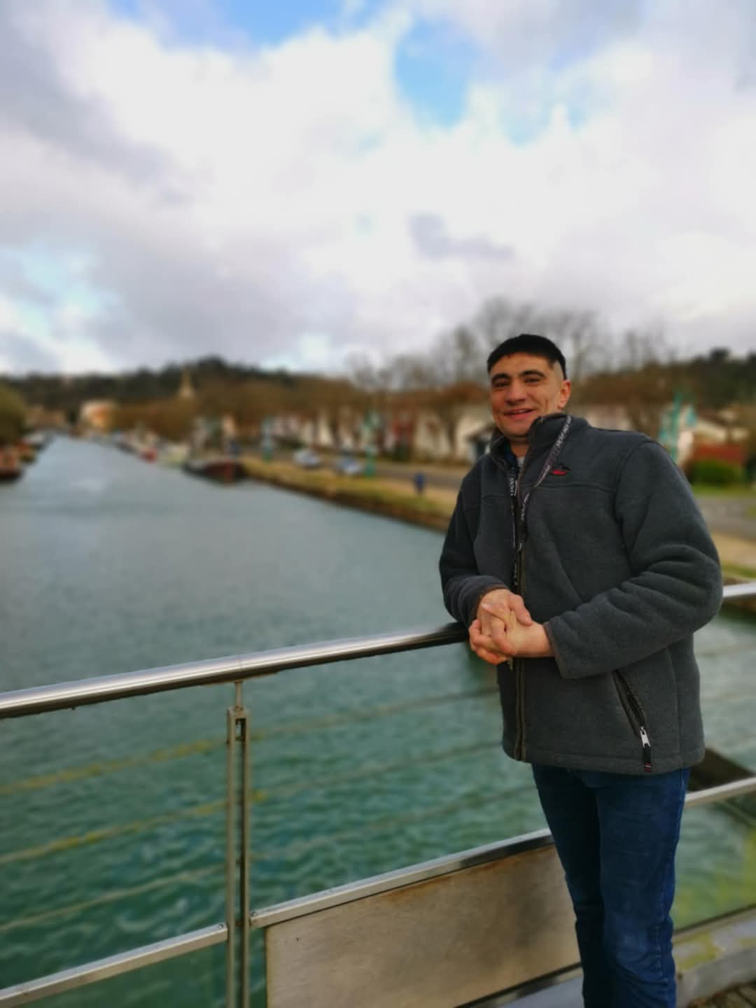 Amadou-tidiane - Manno - Tessin | Rencontre Discrète