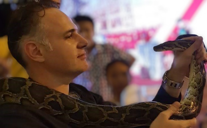 Nadim - Uerkheim - Argovie | Rencontre Discrète