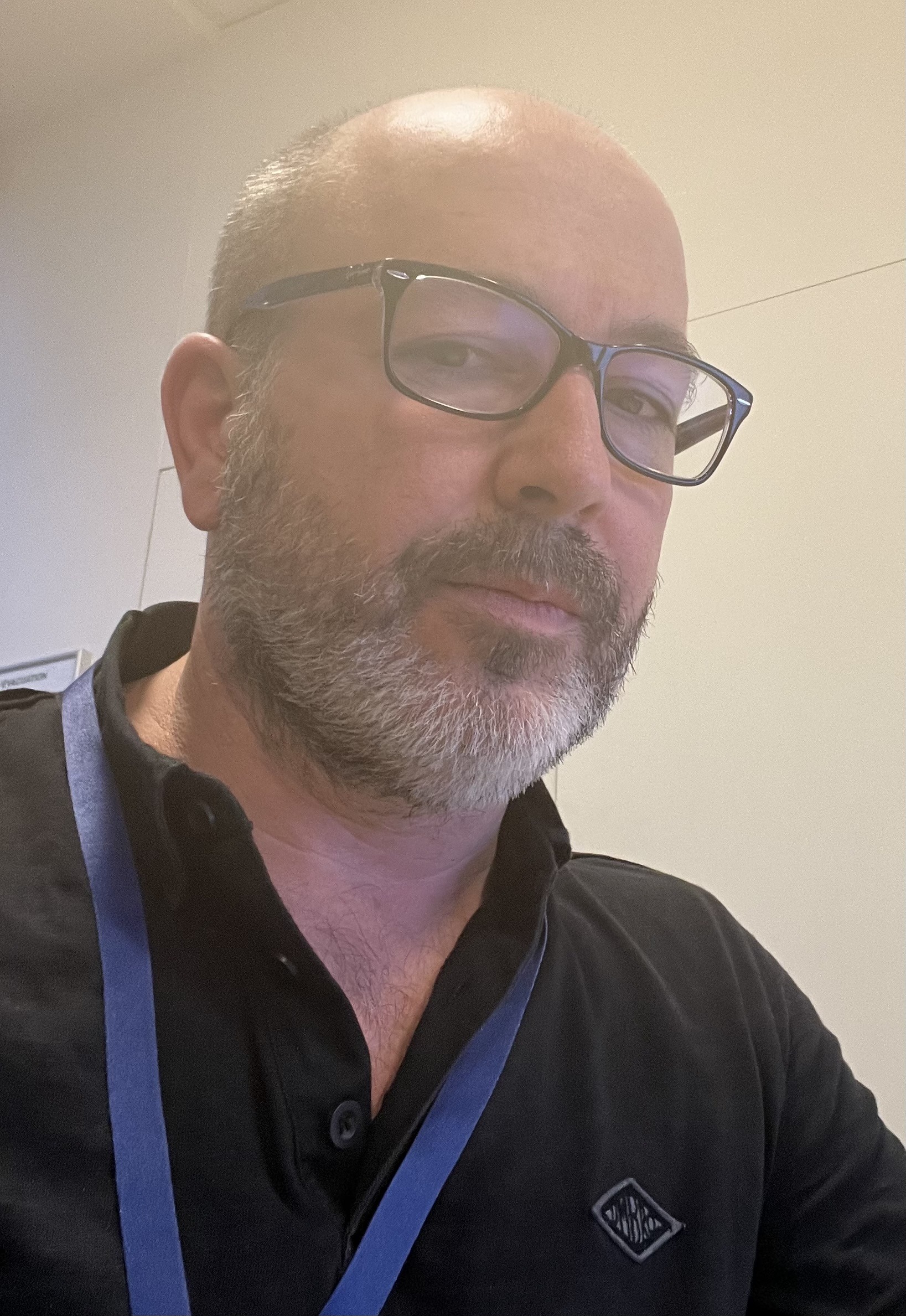 Armin - Belp - Berne | Rencontre Discrète