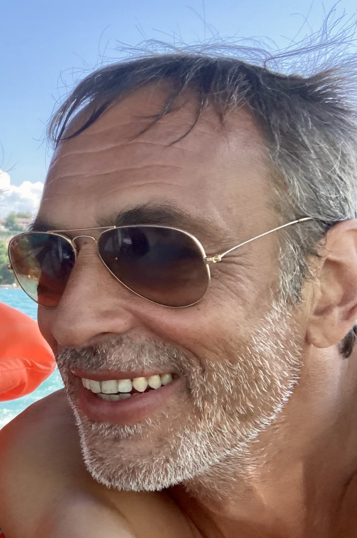 Kishan - Wattenwil - Berne | Rencontre Discrète