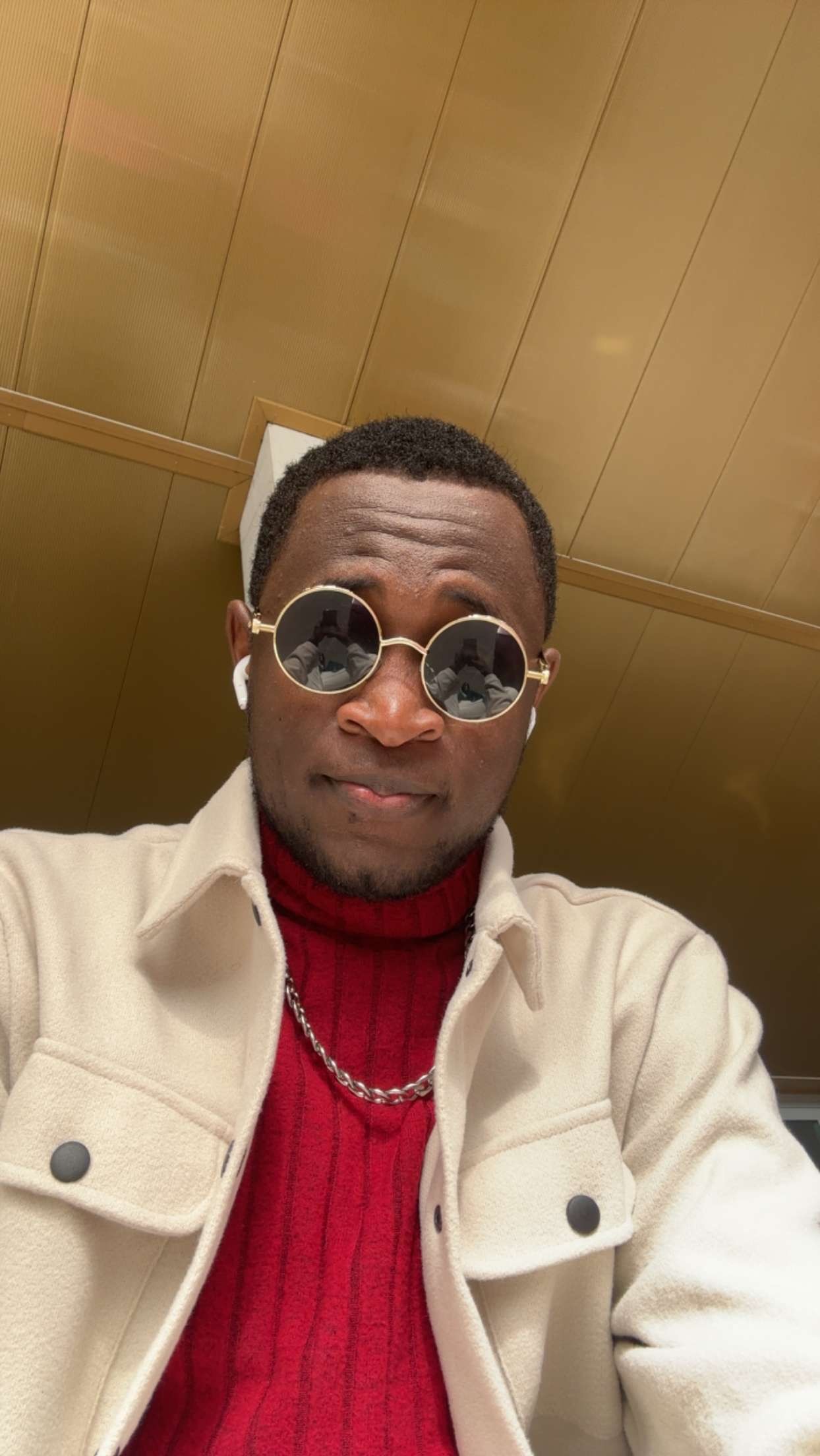 Kane - Paudex - Vaud | Rencontre Discrète