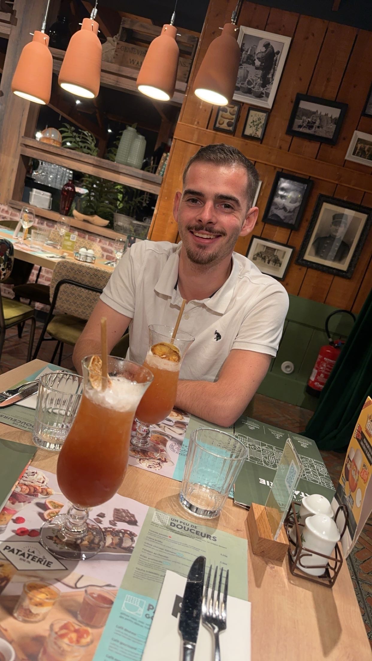 Woody - Nyon - Vaud | Rencontre Discrète