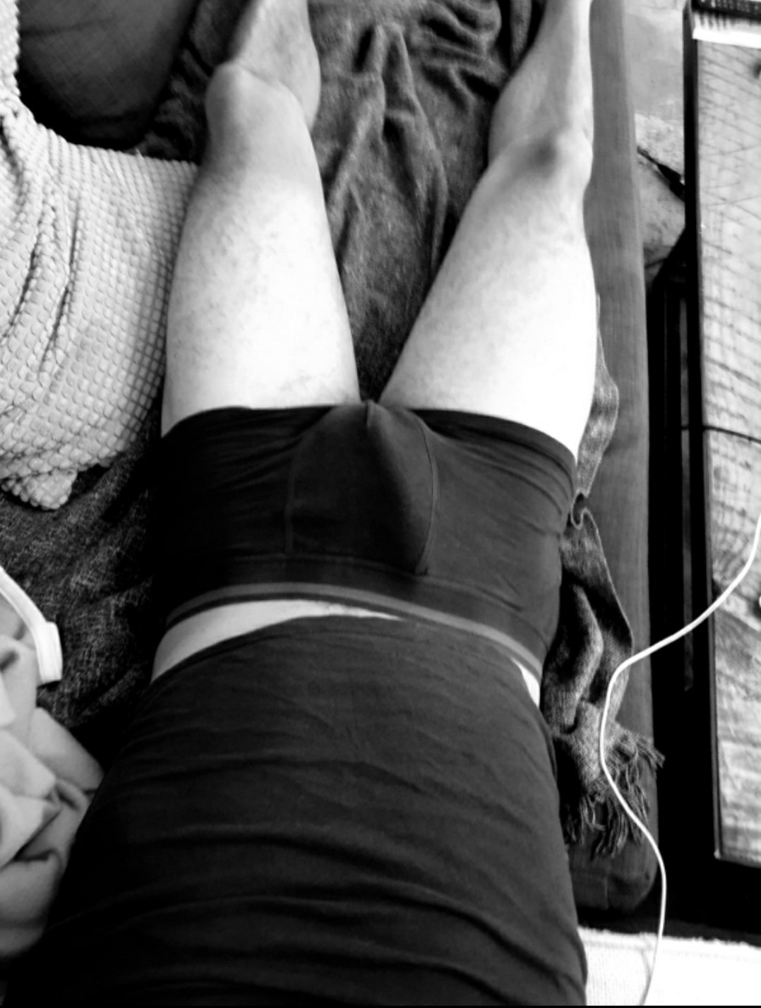 Hoang - Ependes VD - Vaud | Rencontre Discrète