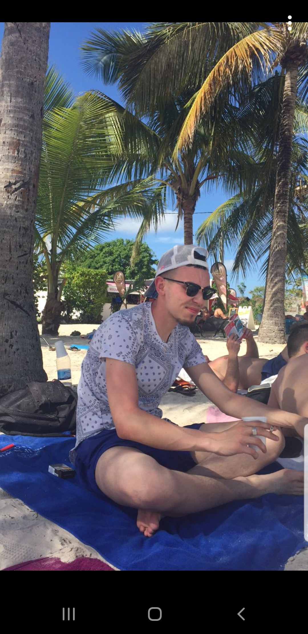 Ridouan - Steinhuserberg - Lucerne | Rencontre Discrète