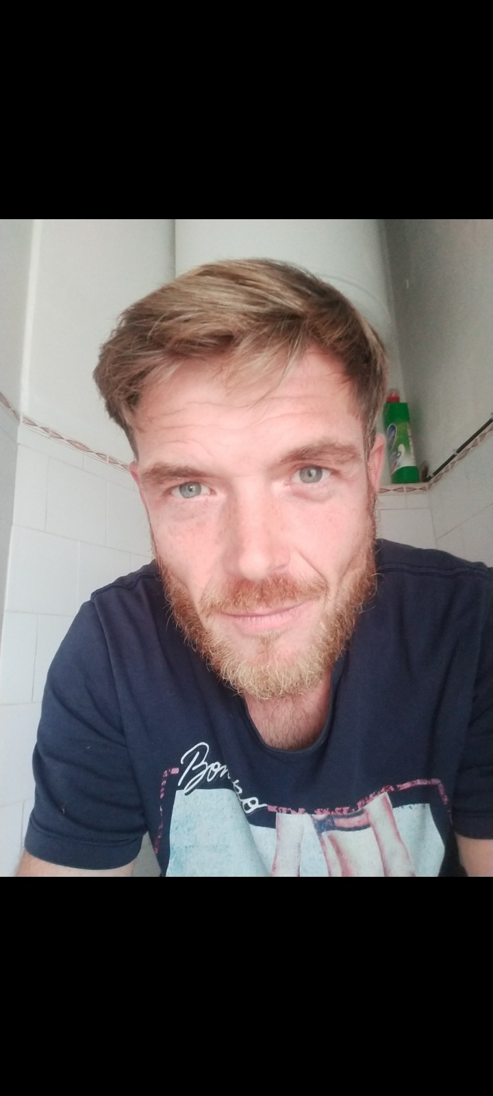 Hubert - Eriz - Berne | Rencontre Discrète