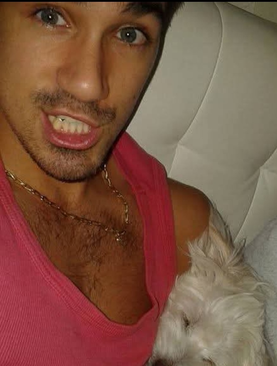 Anoki - Salvenach - Fribourg | Rencontre Discrète