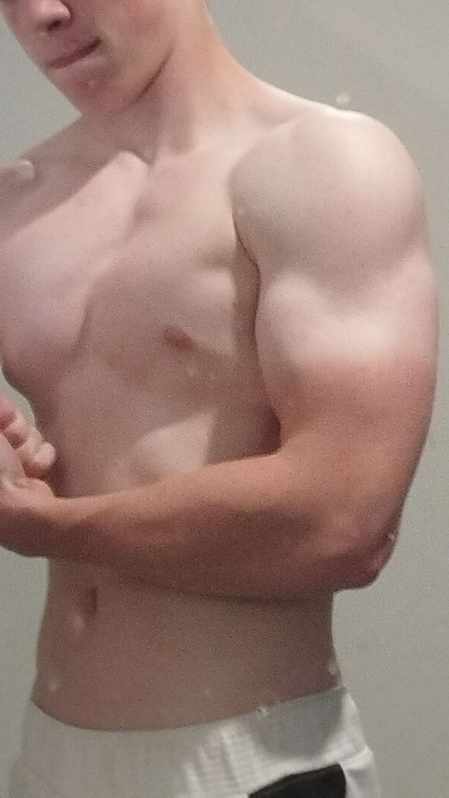 Jean-martial - Augst BL - Bâle-Campagne | Rencontre Discrète