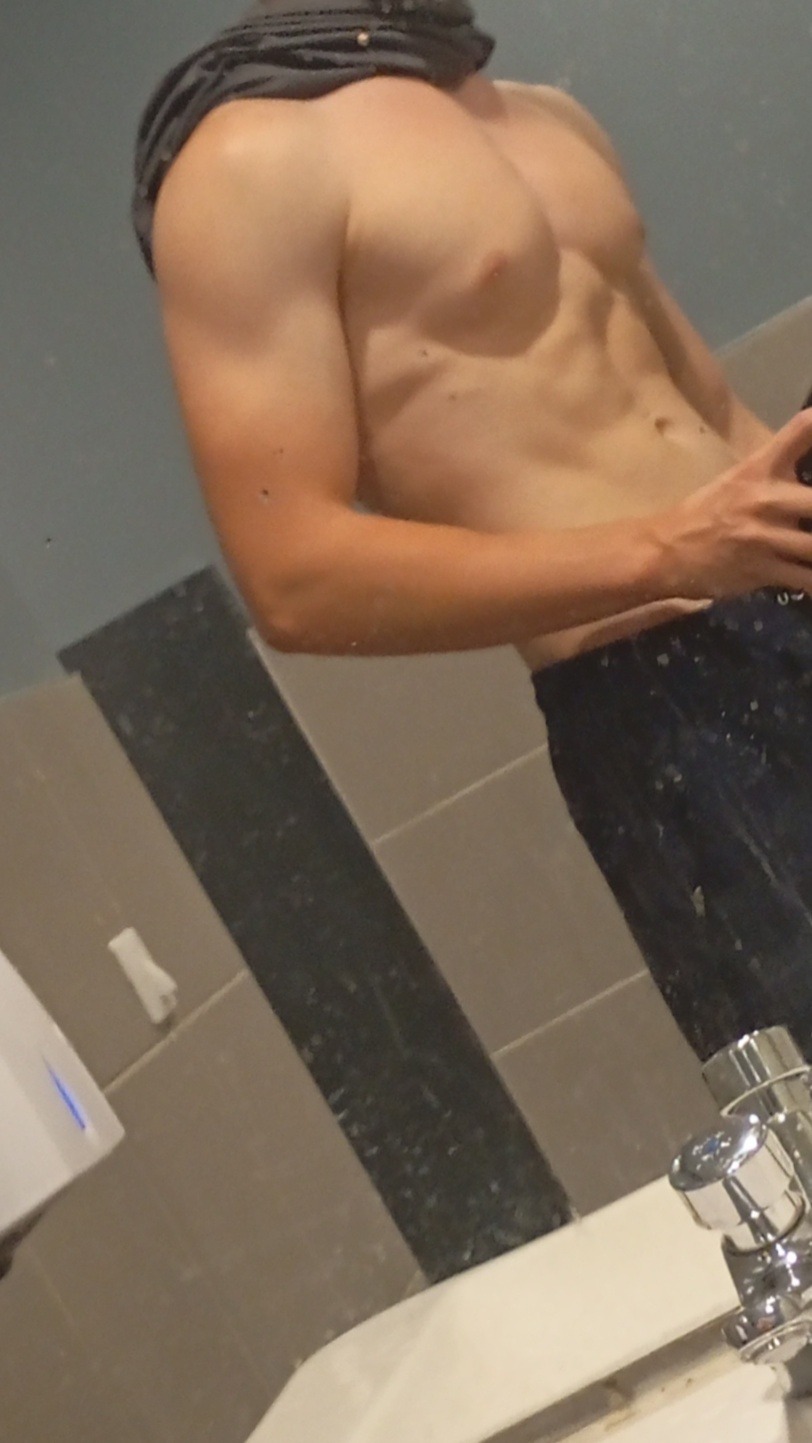 Tugrul - Müswangen - Lucerne | Rencontre Discrète