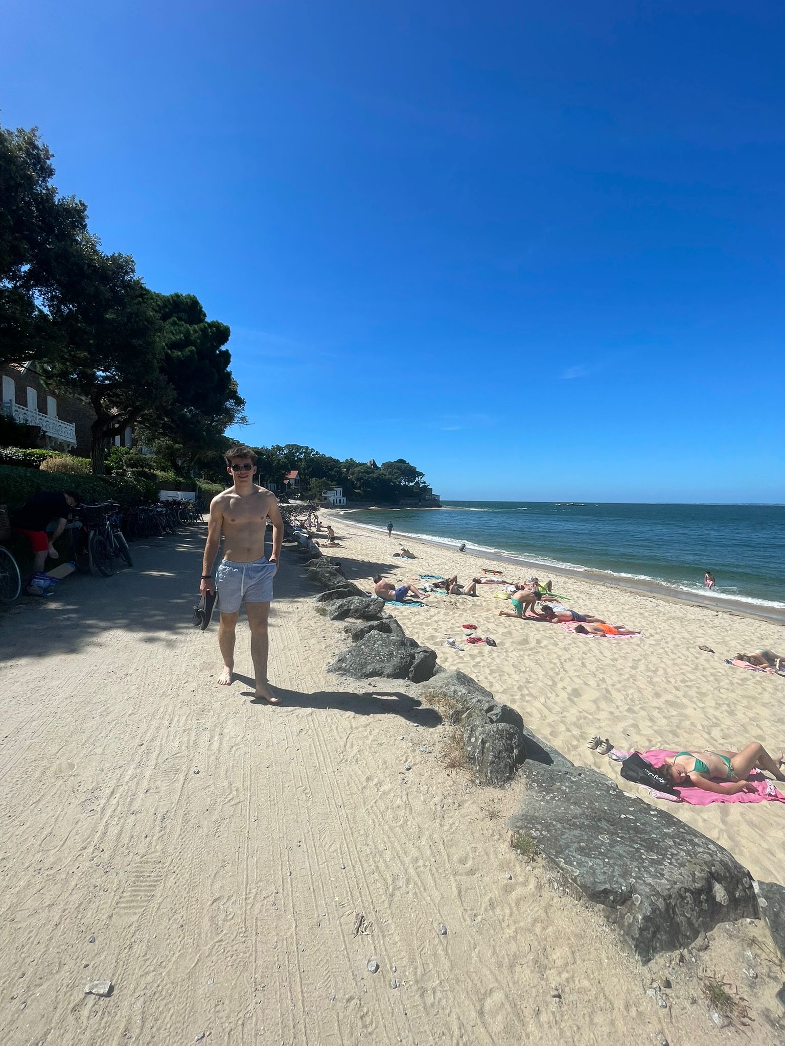 Fati - Assens - Vaud | Rencontre Discrète